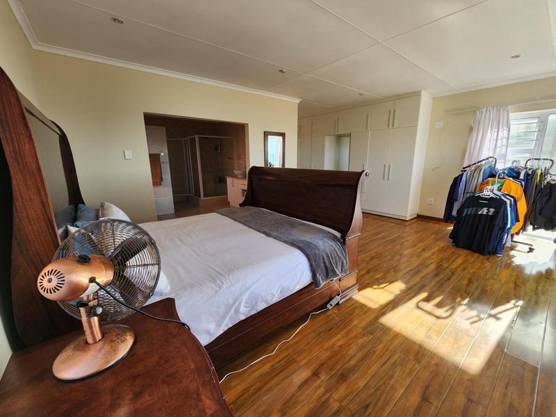4 Bedroom Property for Sale in Santareme Eastern Cape